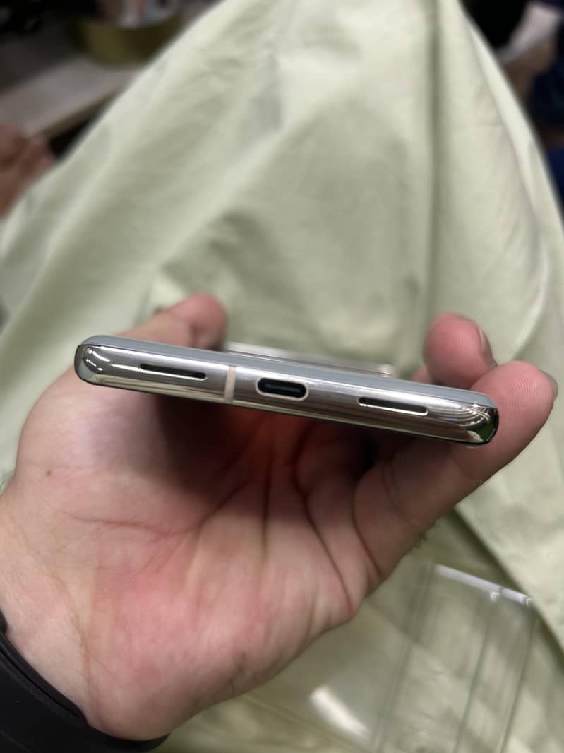 Google Pixel 7 Pro official pta 1