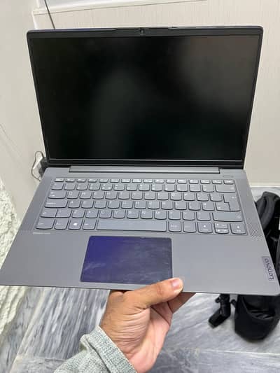 Lenovo IdeaPad 5,8/256,i5 10th gen,slim & smart