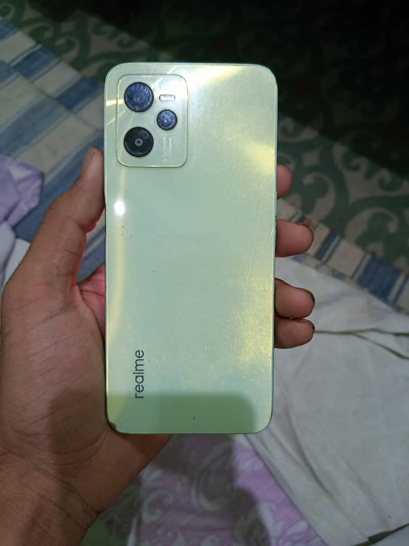 Realme C35 0