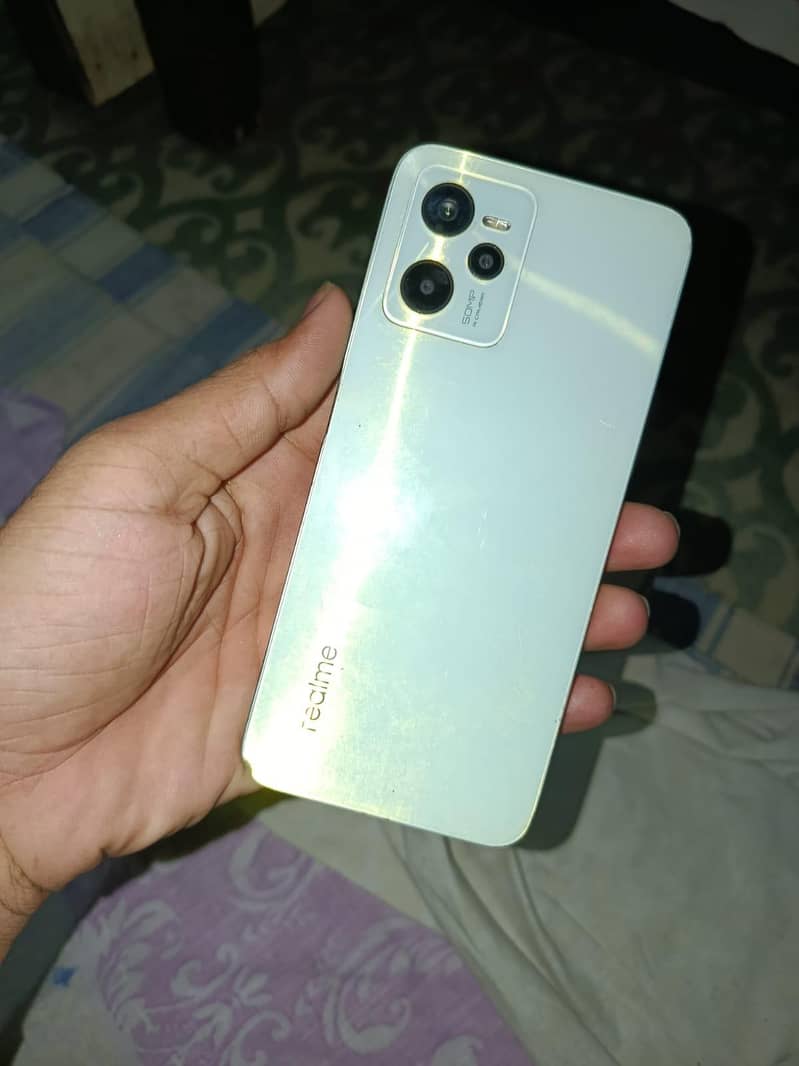 Realme C35 1