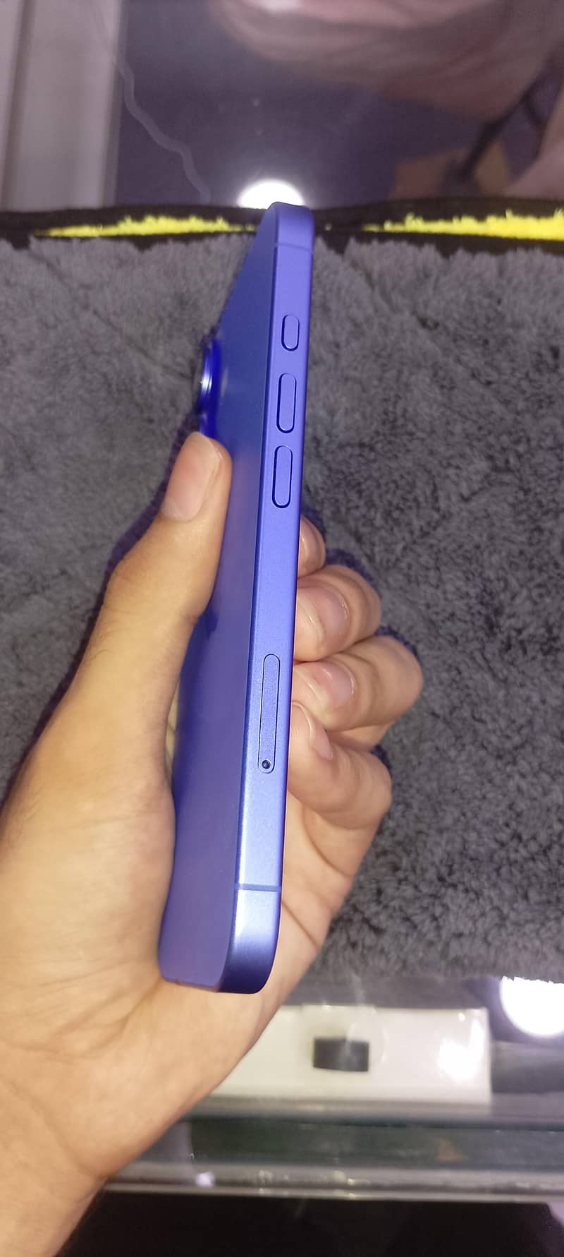 Apple iPhone 16 1