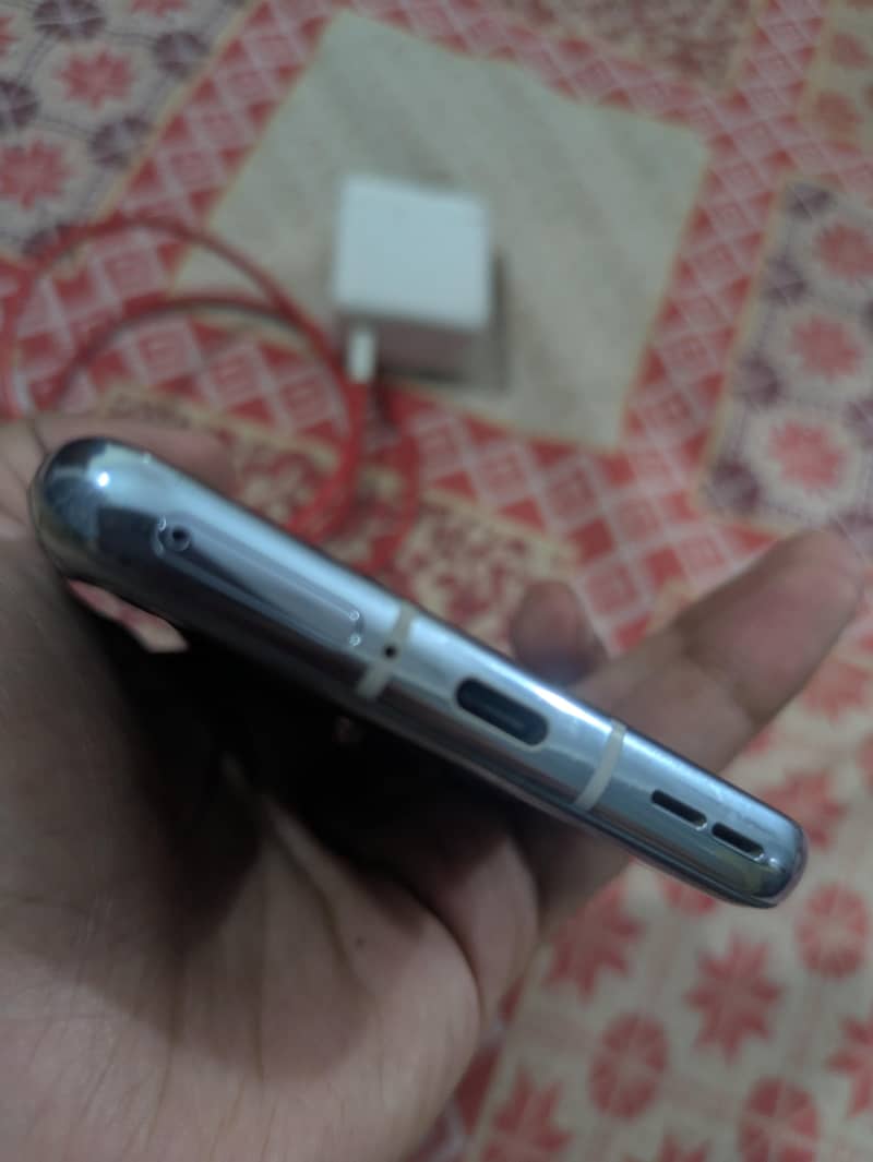 One Plus 9 Pro 5g 2