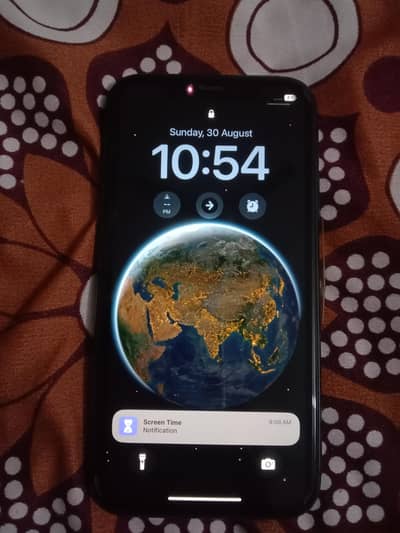 Apple iPhone 11