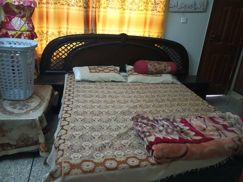Bed  4