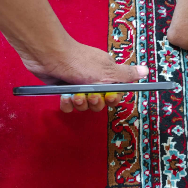 oppo a6x 4