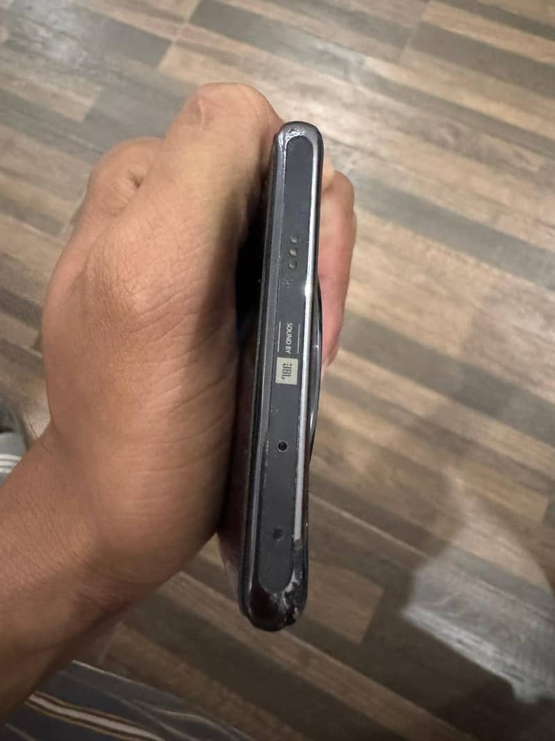 Infinix Zero 40 10