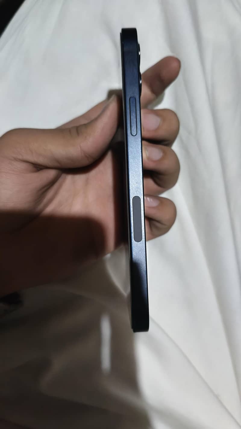 Apple iPhone 12 mini 4