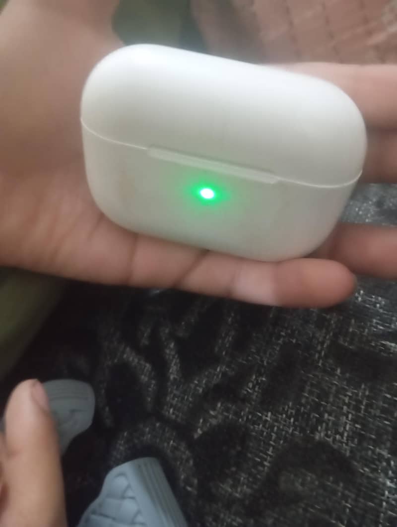 03002237358 6