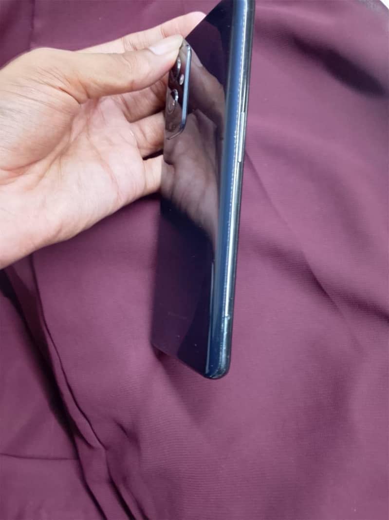 One Plus 9 5g 5