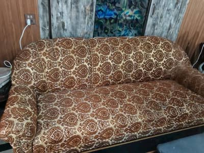 sofa set neat and clean