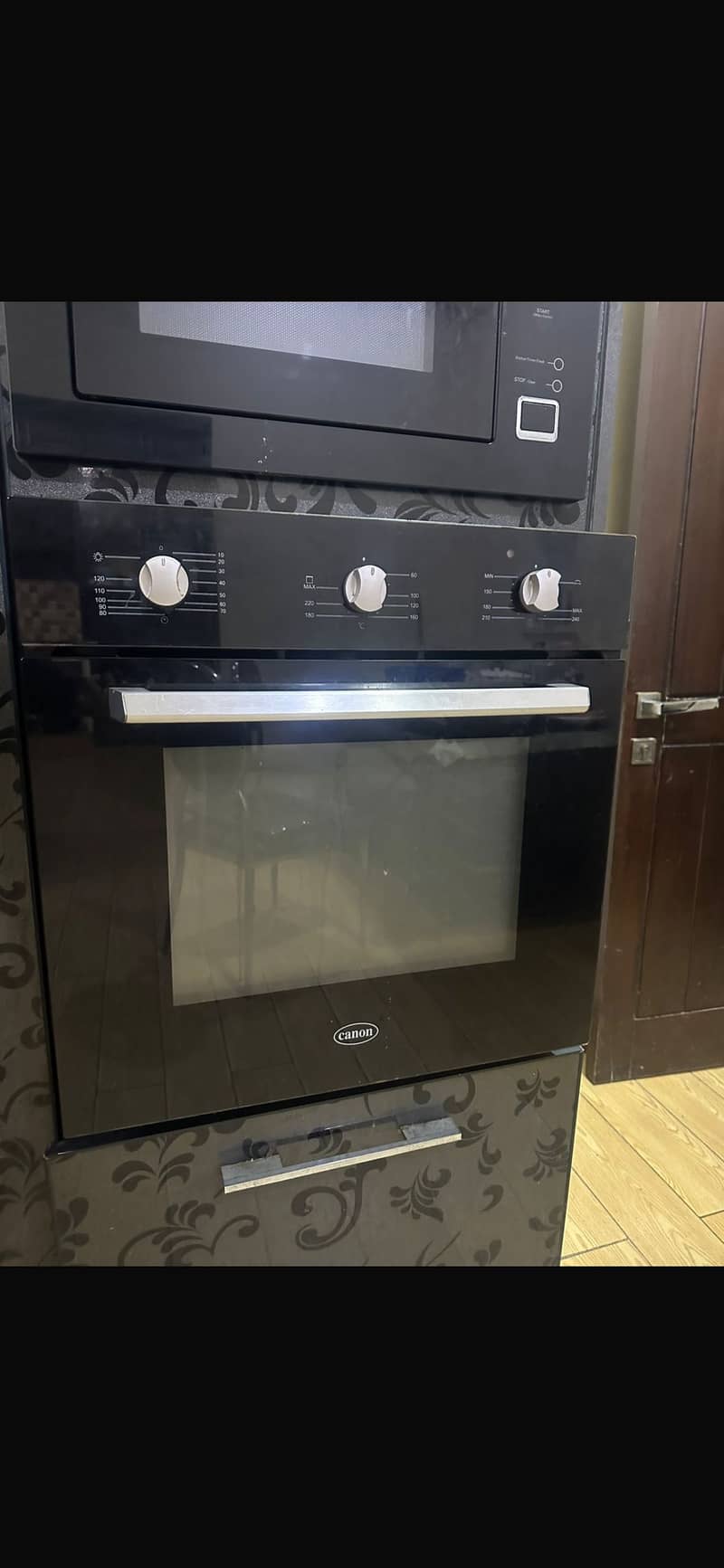 Baking oven 1
