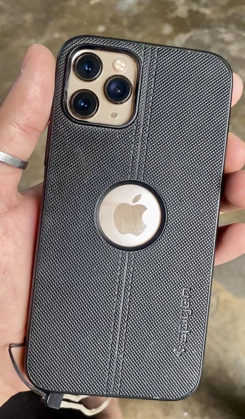 Apple iPhone 11 Pro 8