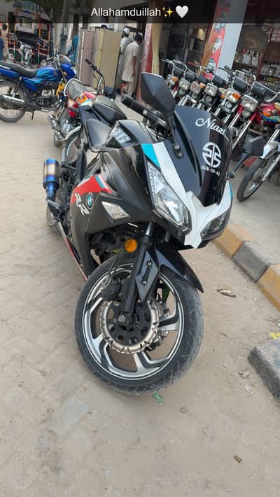 Kawsaki 250cc singal cylinder 2019 model condition 10/10 gloden nbr 42