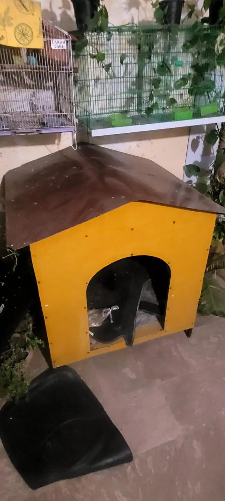 Waterproof Fiber & Iron Pet Shelter for Dog or Cat — photo 2