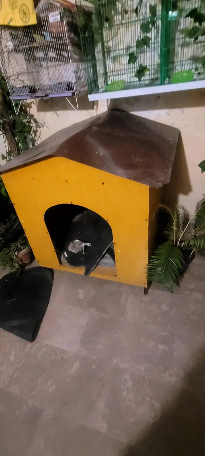 Waterproof Fiber & Iron Pet Shelter for Dog or Cat — photo 3