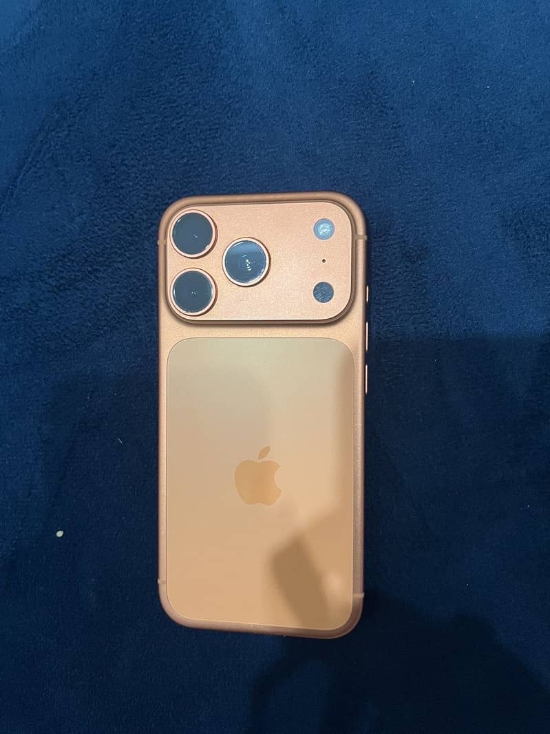 Apple iPhone 17 Pro 2