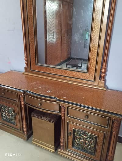 dressing table.