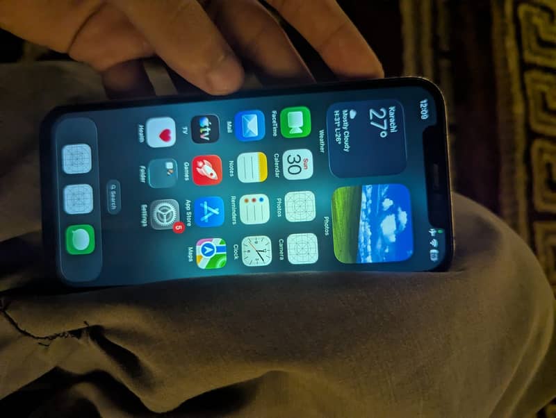 Apple iPhone 12 Pro 4
