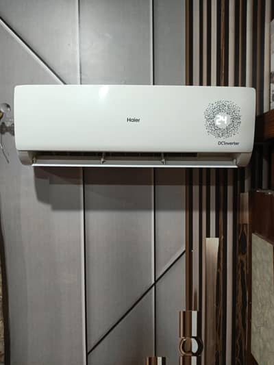 1 year use 1st owner very good contion