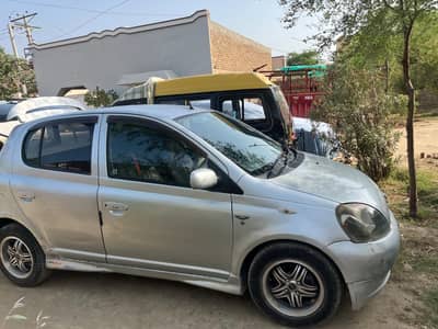 Toyota Vitz 2000