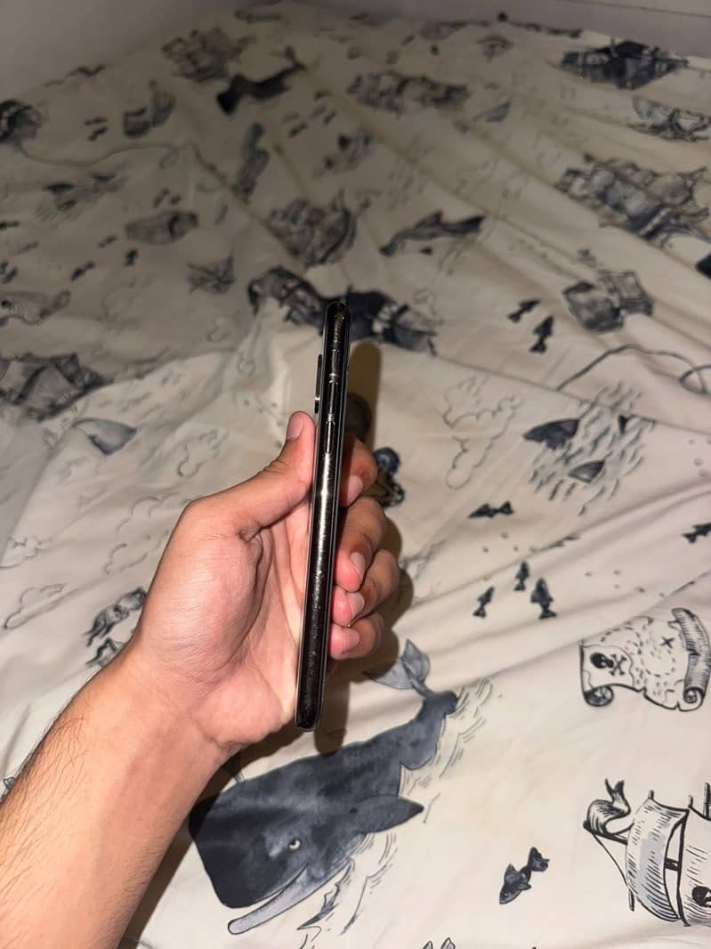 Apple iPhone X 3