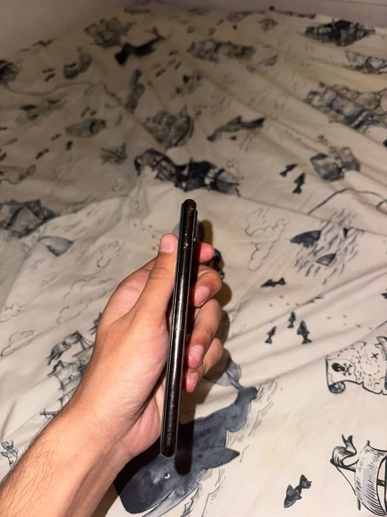 Apple iPhone X 5