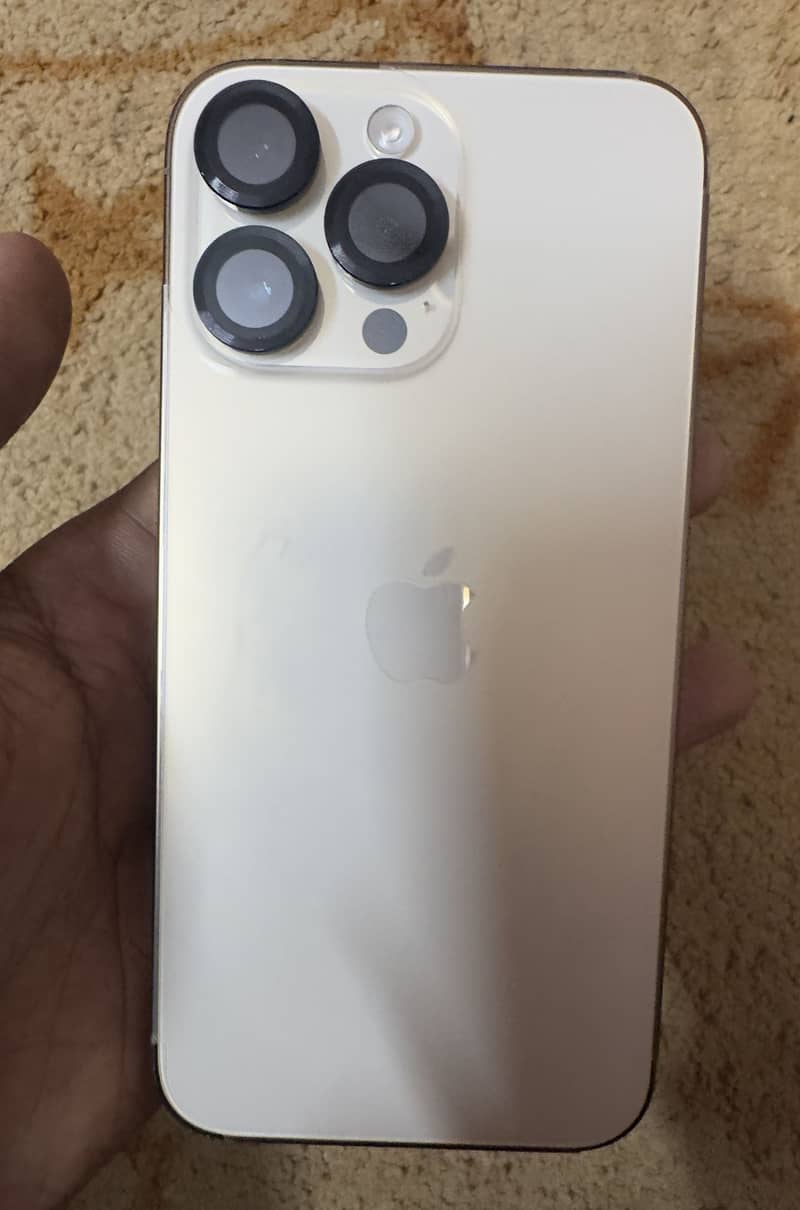 Apple iPhone 14 Pro Max 2