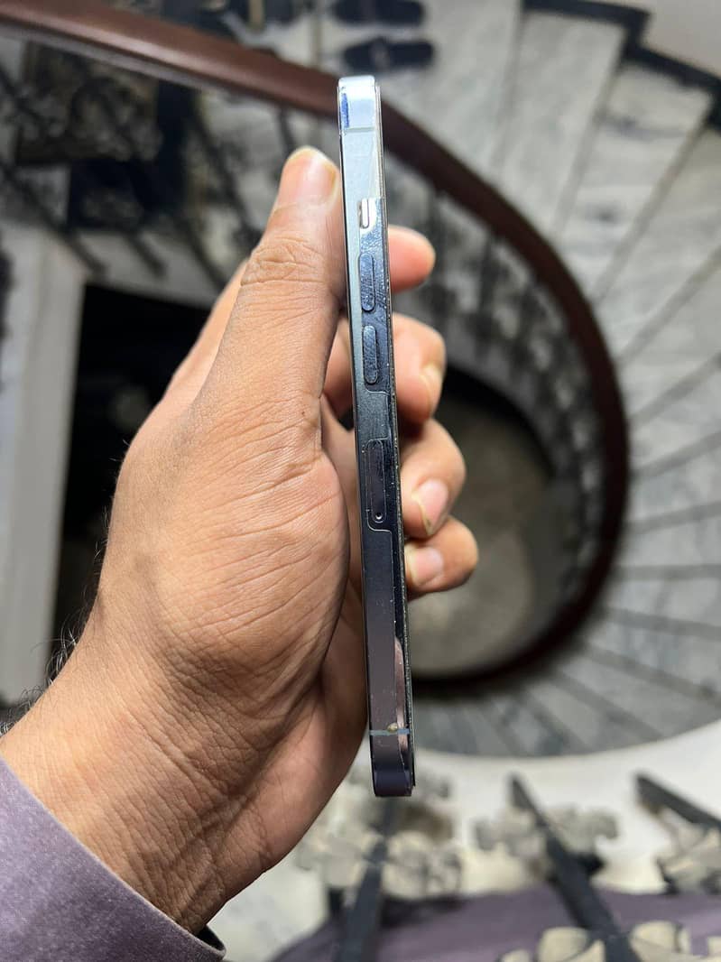 Apple iPhone 13 Pro 7