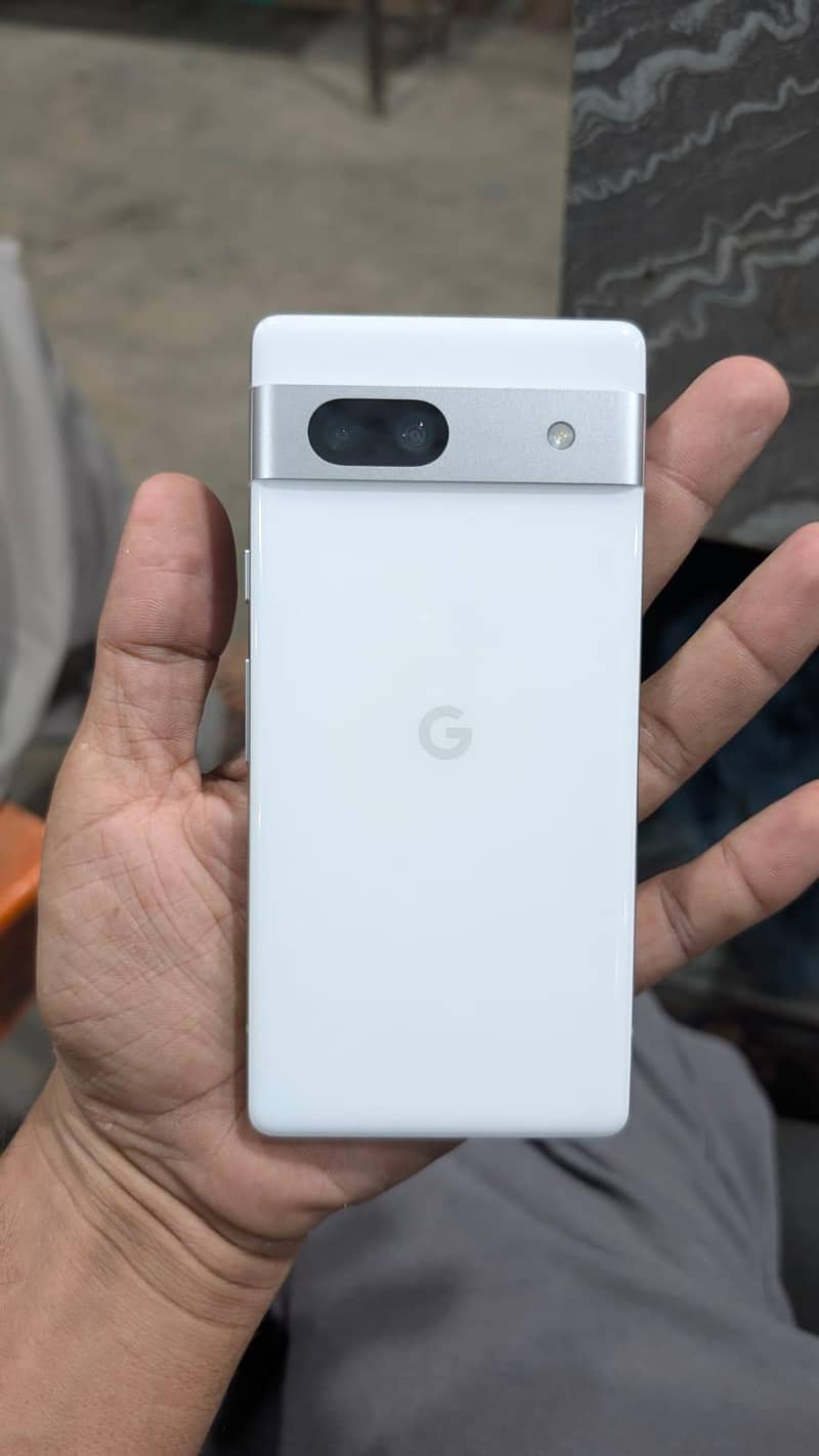 Google Pixel 7a 1