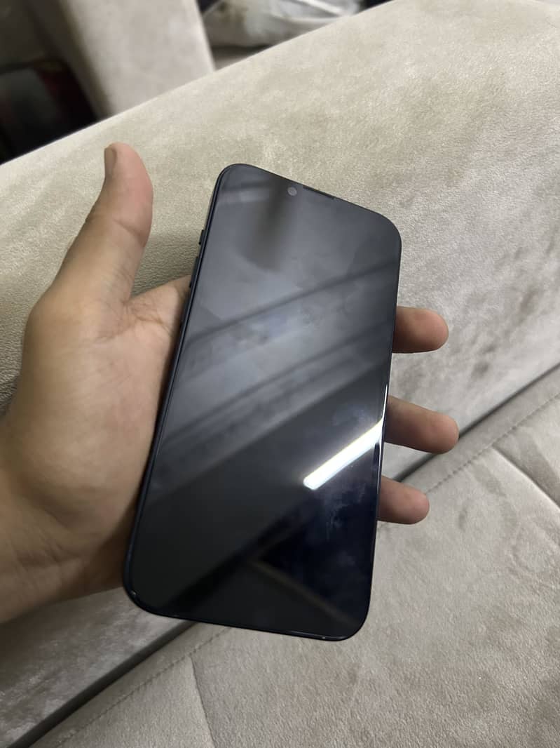 Apple iPhone 14 1