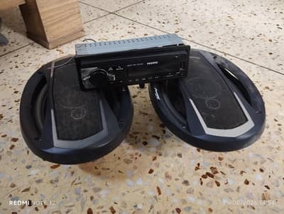 Pioneer 3 way speakers & Mp3 Player in Good Condition