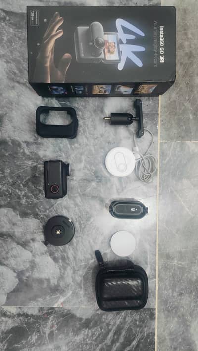 Insta360 GO 3S – Mint Condition | Complete Kit + Extra Protection