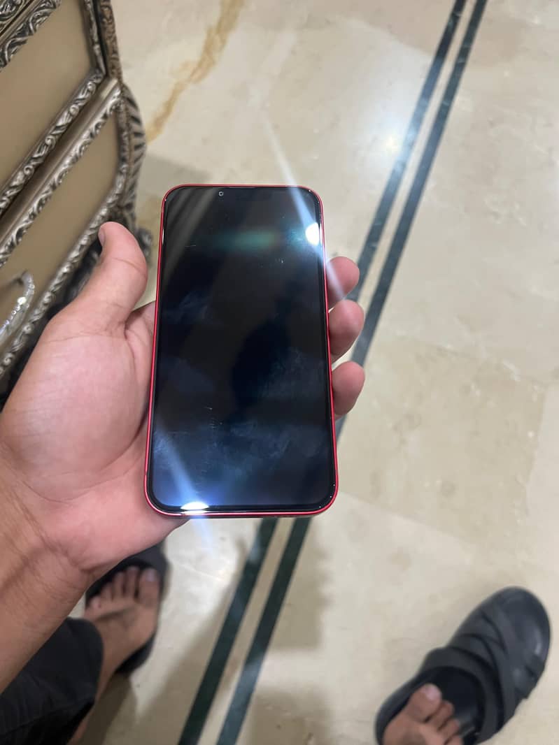 Apple iPhone 13 2