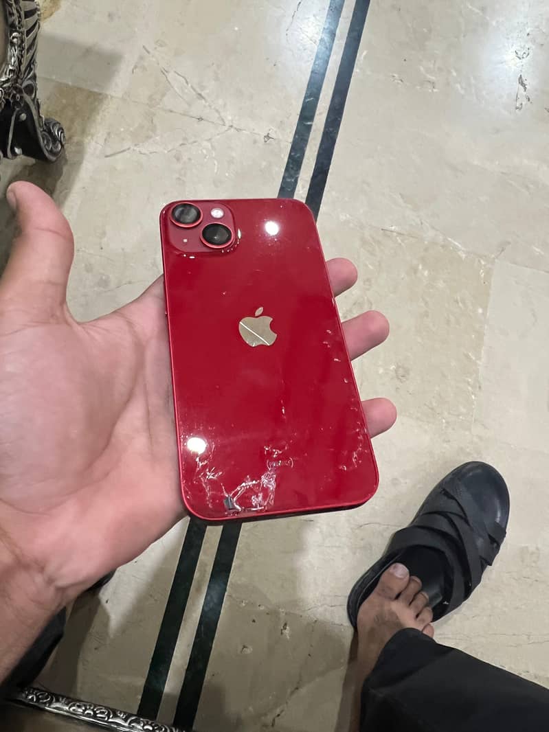 Apple iPhone 13 6