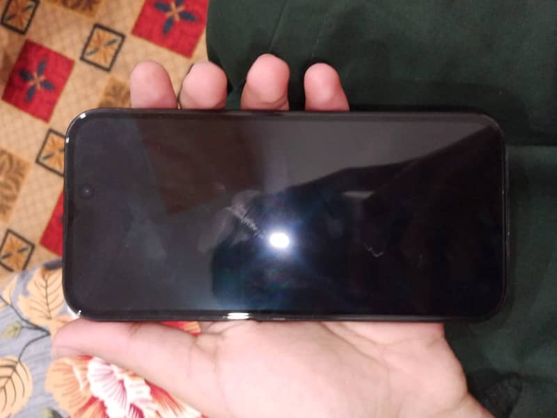 Apple iPhone 15 Pro 4
