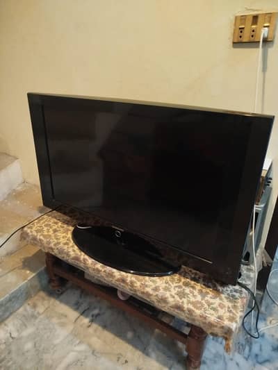 Samsung original 42" imported LCD