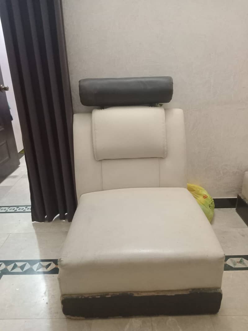 Sofa 1 seater 0