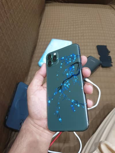 Apple iPhone 11 Pro Max 256 Gb non pta butt sim kabhi chal jati kabhi