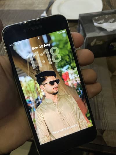 Apple iPhone SE 2020