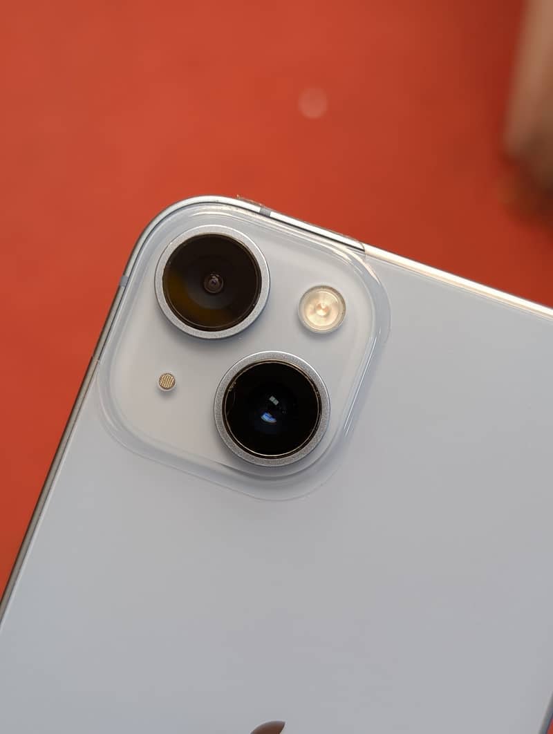 Apple iPhone 14 7