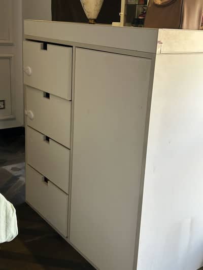 Kids cupboard with changing station