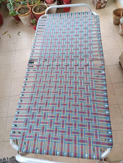 Folding Bed Charpaai