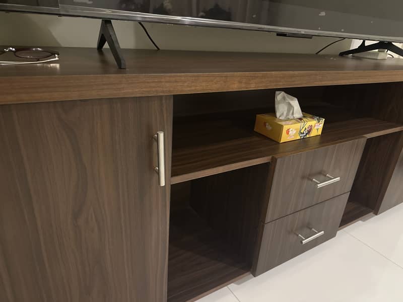 CONSOLE TABLE 3