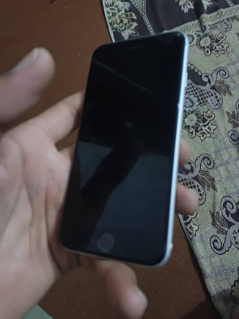 Apple iPhone SE 5