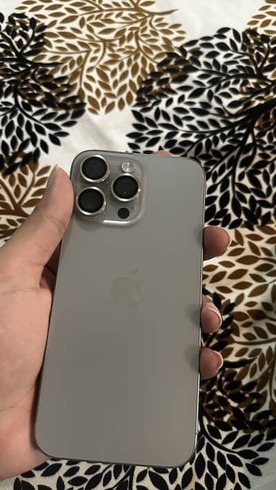 Apple iPhone 15 Pro Max jv 256gb 10/10 condition