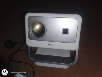 AOC RS6 Native 1080p Projector