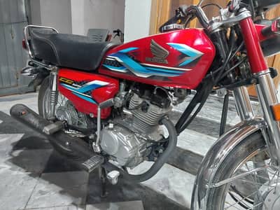 Honda CG 125 2025