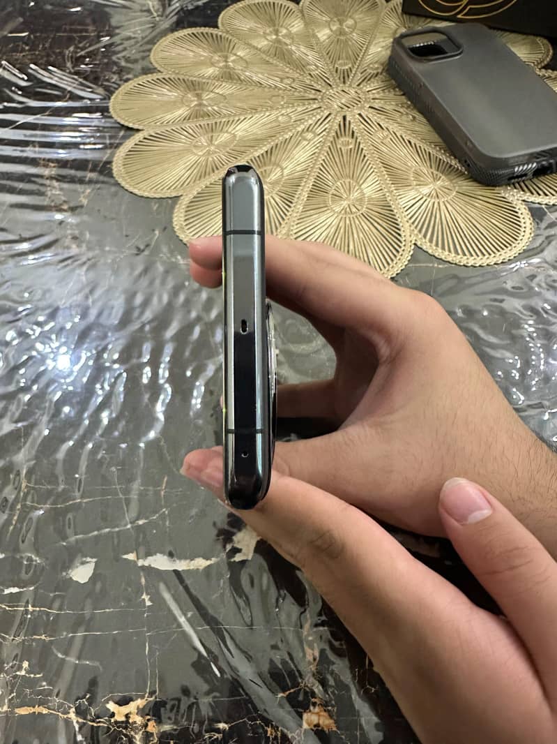 One Plus 11 3