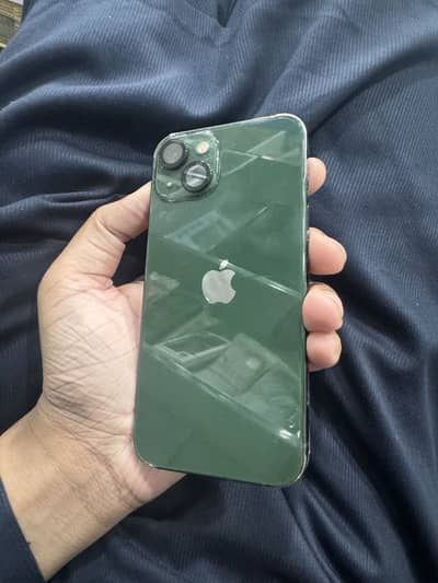 Apple iPhone 13