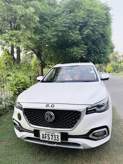 MG HS 2021